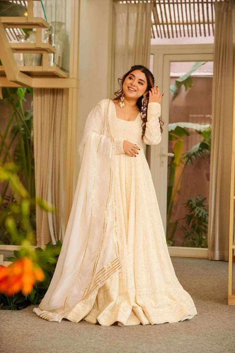 Elegant Wedding Wear Heavy Embroidered Anarkali Suit